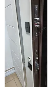 Верхний и нижний замки Верхний и нижний замки