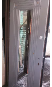 Ексклюзив із дзеркалом усередині, модель «Леон»