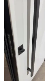 Черная квадратная фурнитура