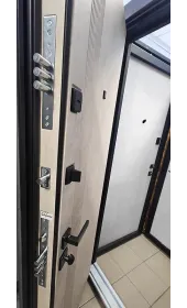 Торець дверей