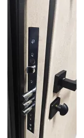 Торець дверей