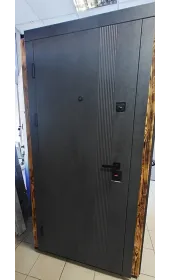 Вид двери Фламинго сбоку