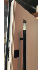 Стеклопакет, ручка, накладка на верхний замок с внутренней стороны