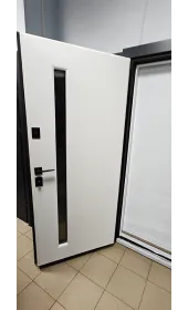 Дверь Спадаро в открытом положении