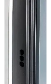 Отверстия в коробке под ригели замков