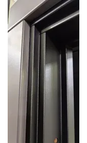 Коробка з трьома контурами ущільнення