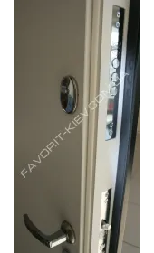 Вхідні двері Неаполь Вхідні двері Неаполь