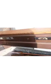 Бронедвері двері зі склом і ковкою, модель «Престиж» в золотому дубі Бронедвері двері зі склом і ковкою, модель «Престиж» в золотому дубі